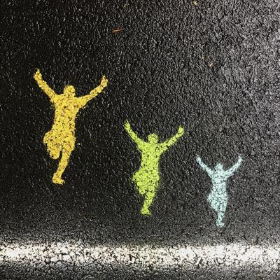 Peinture de trois personnes en train de sauter